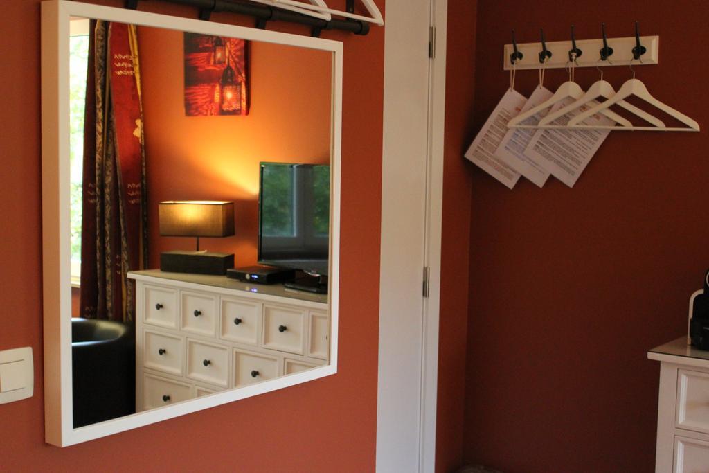 Green Hill Guest House And Apartment オーベレルエイセ 部屋 写真